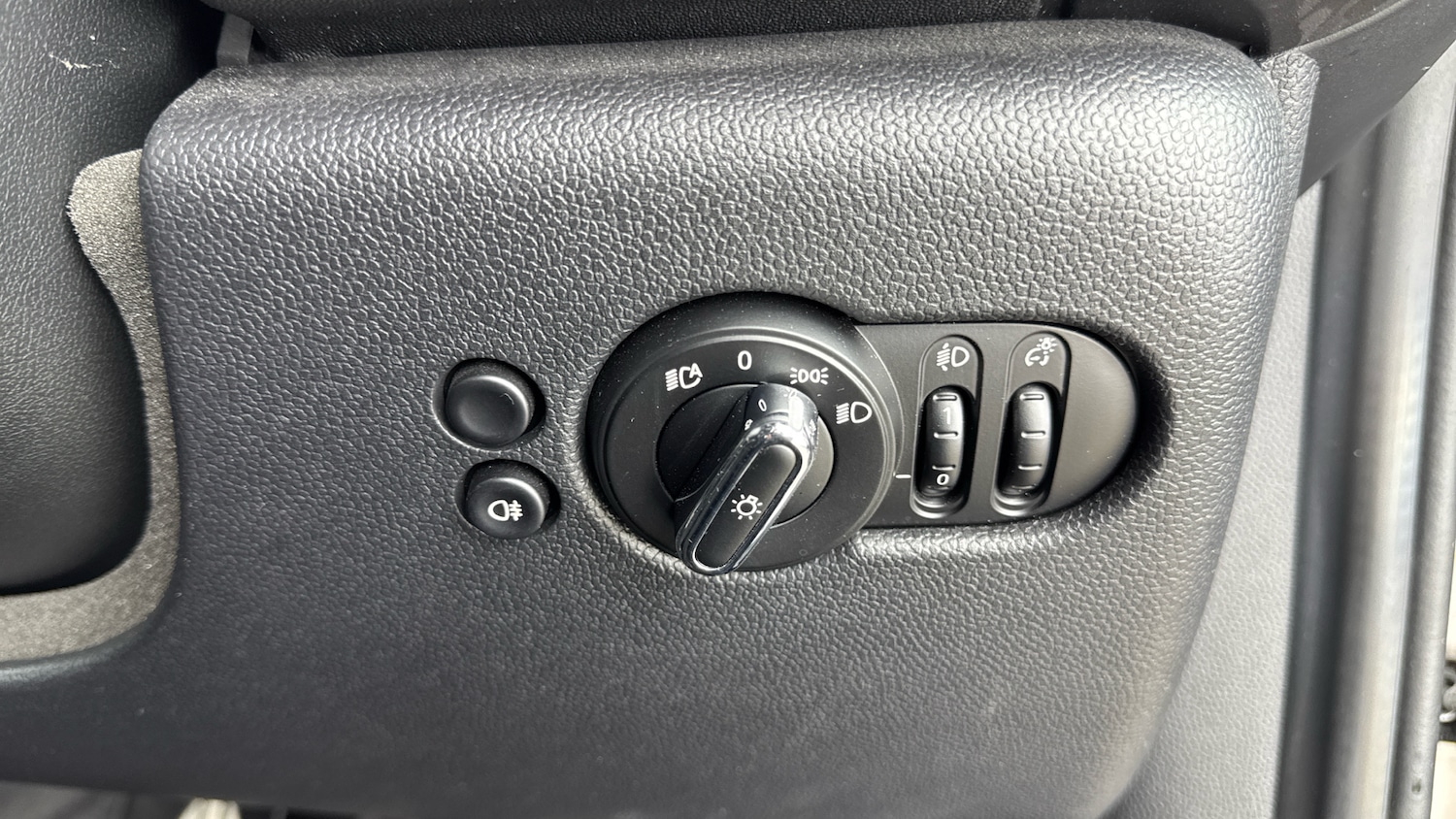 Used MINI Hatch 2021 for sale - 76974161: Photo 31