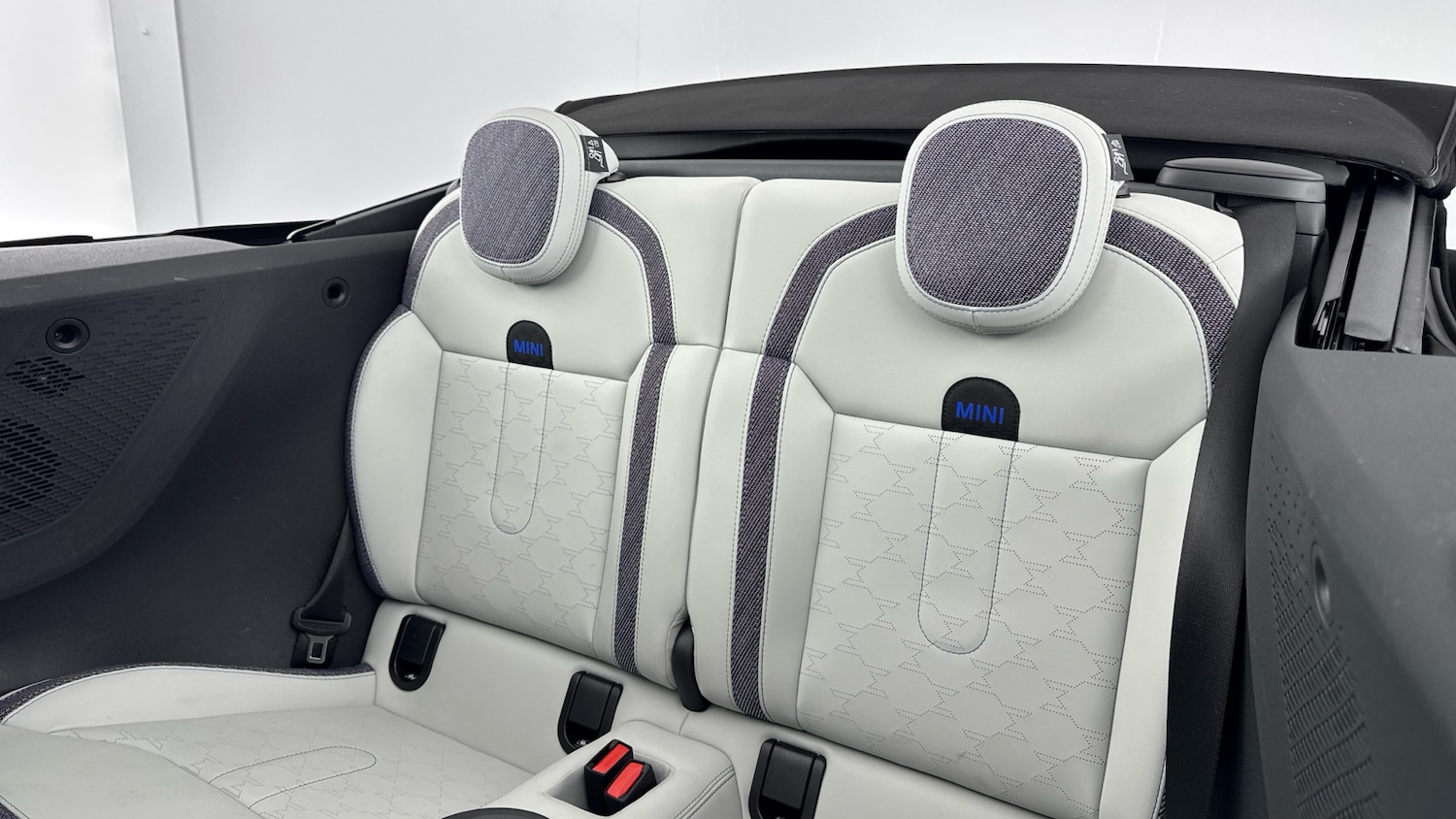 Used MINI Cooper 2025 for sale - 77301001: Photo 12