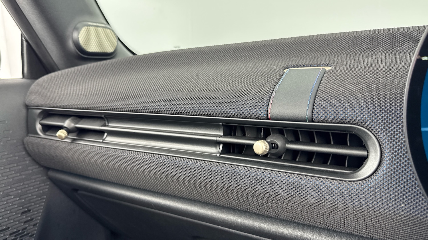 Used MINI Cooper 2025 for sale - 77301001: Photo 29