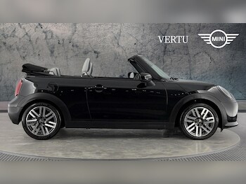 Used MINI Cooper 2025 for sale - 77301001: Photo