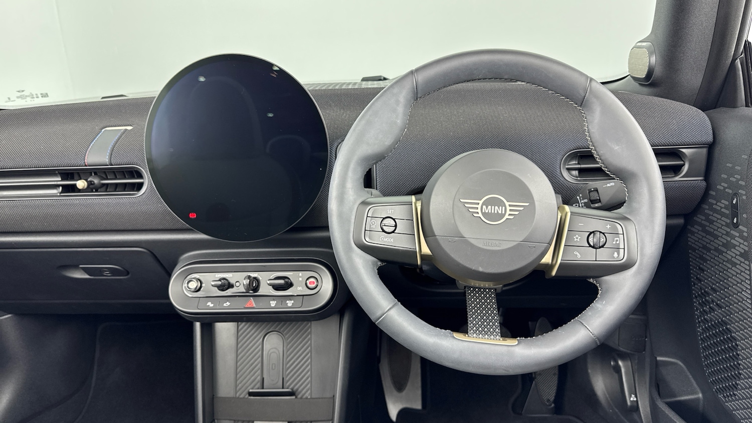 Used MINI Cooper 2025 for sale - 77301001: Photo 5