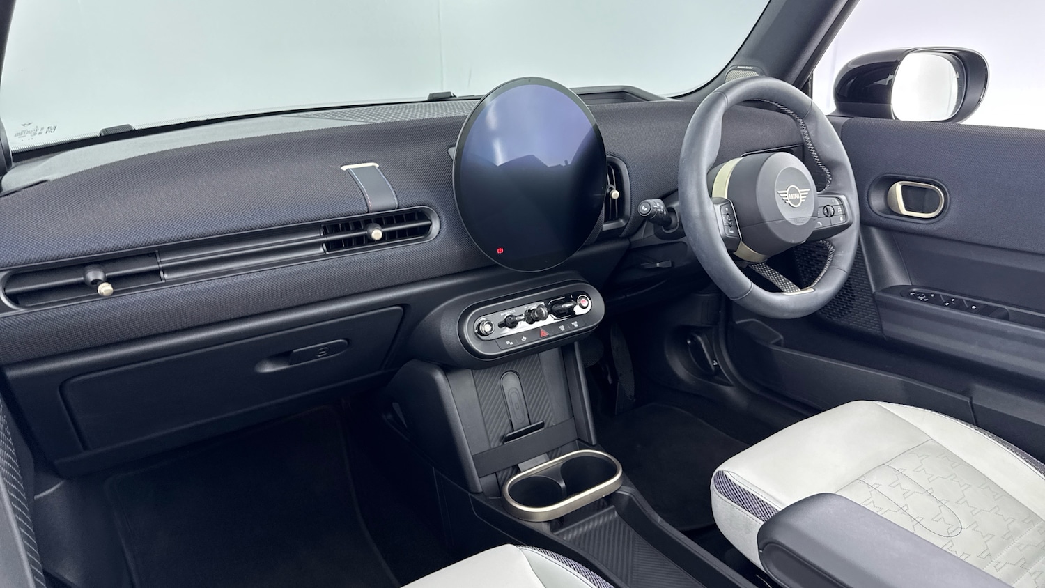 Used MINI Cooper 2025 for sale - 77301001: Photo 7