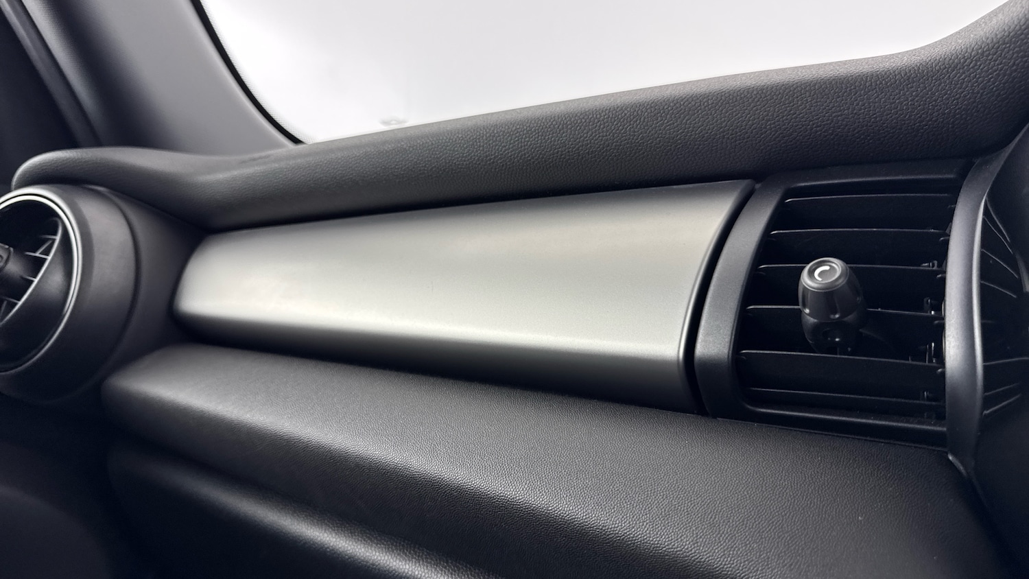 Used MINI Hatch 2019 for sale - 77033347: Photo 29