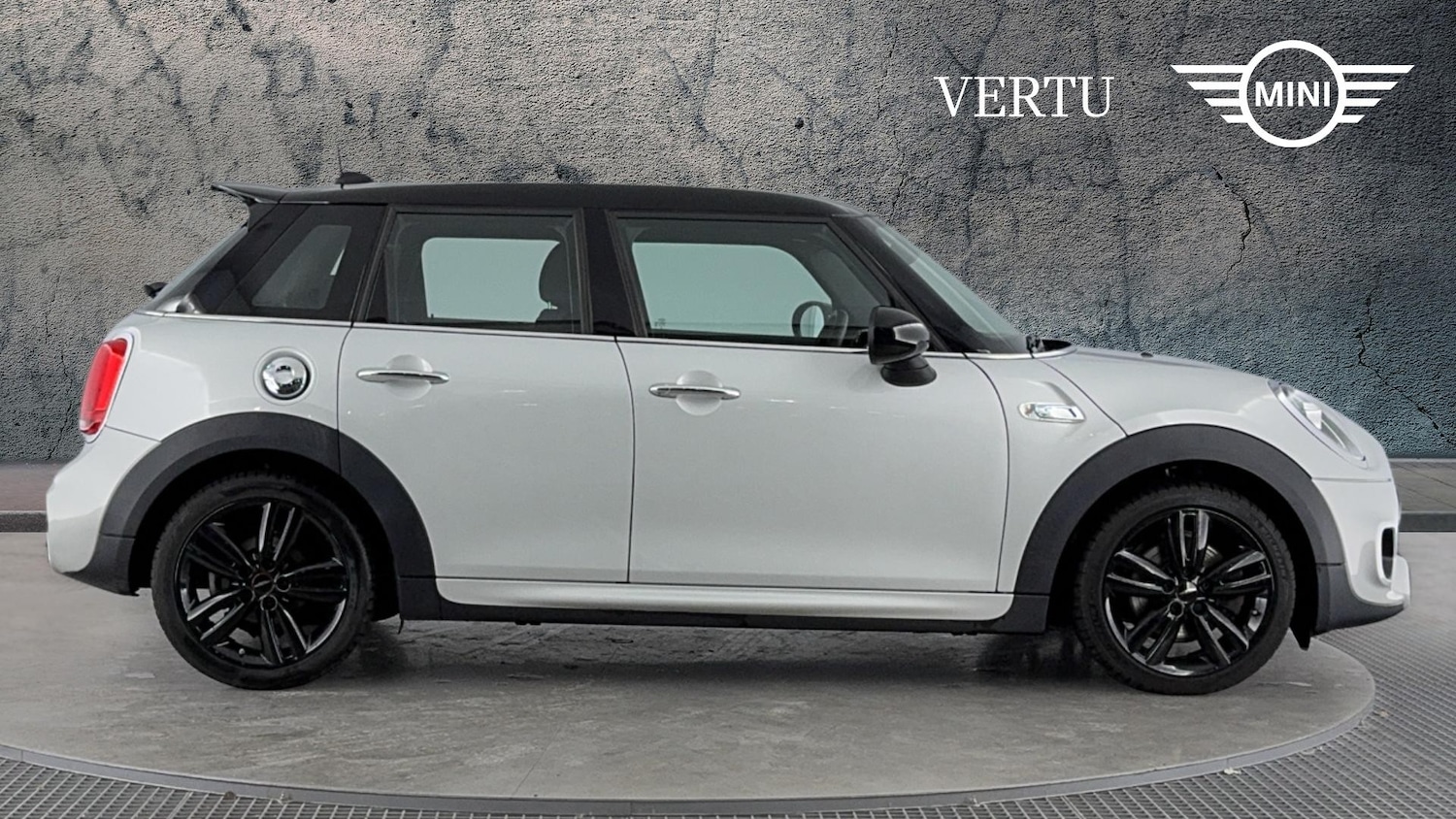 Used MINI Hatch 2019 for sale - 77033347: Photo 3