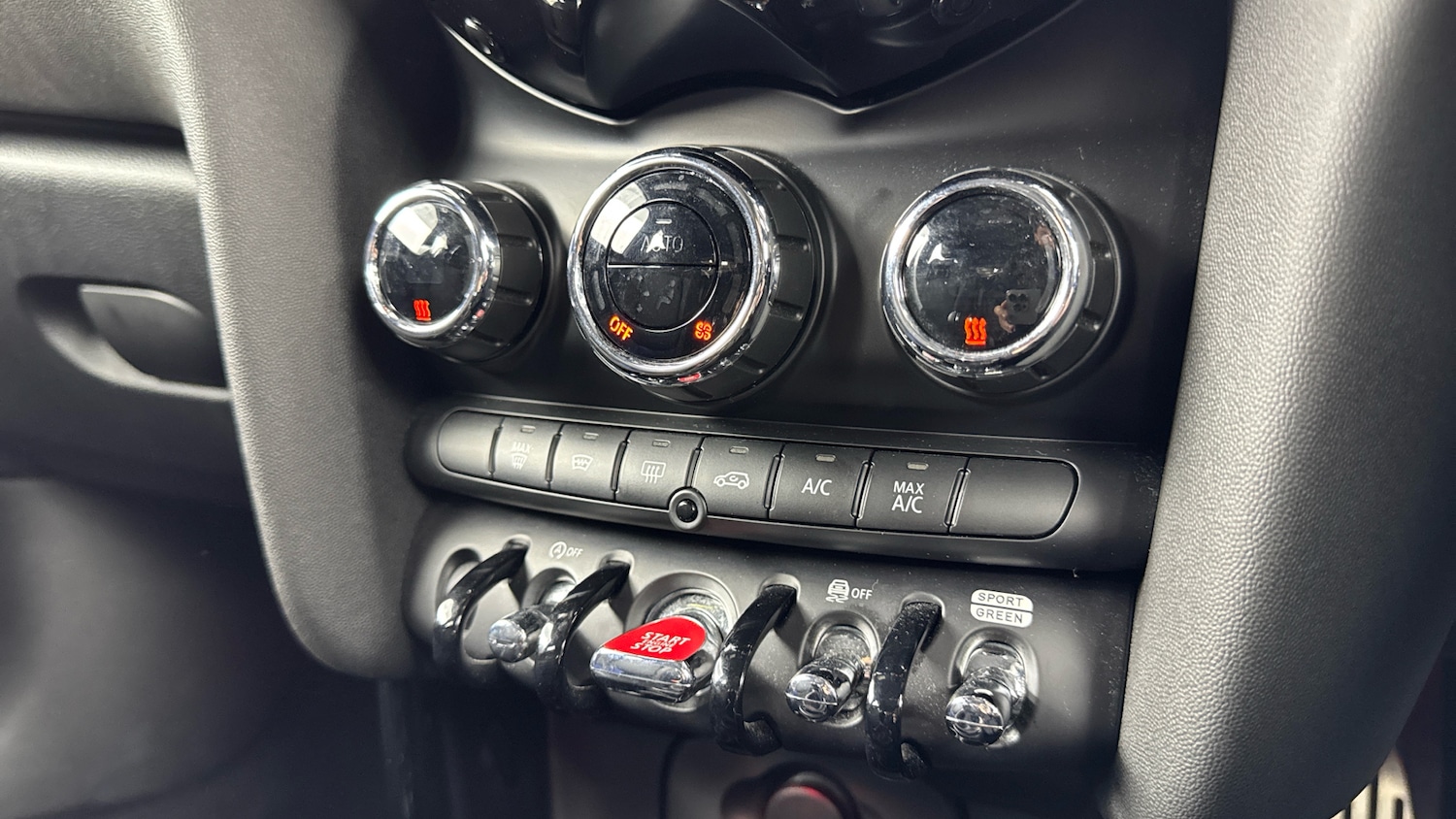 Used MINI Hatch 2019 for sale - 77033347: Photo 30