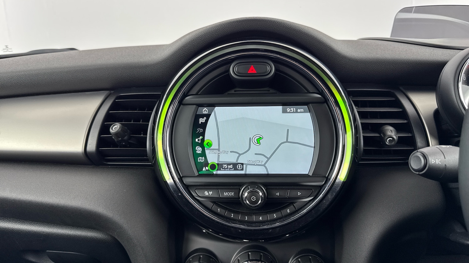 Used MINI Hatch 2019 for sale - 77033347: Photo 8