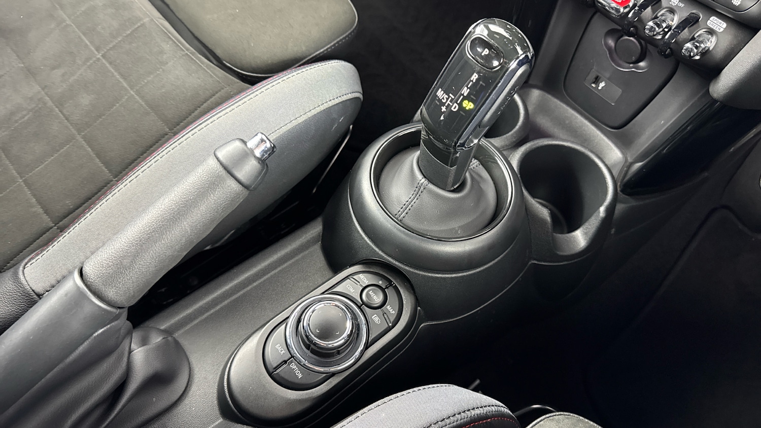 Used MINI Hatch 2023 for sale - 76643238: Photo 10