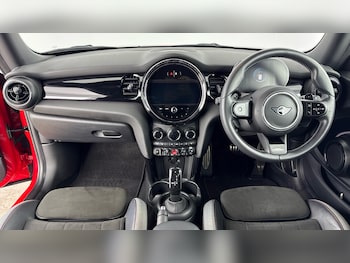 Used MINI Hatch 2023 for sale - 76643238: Photo