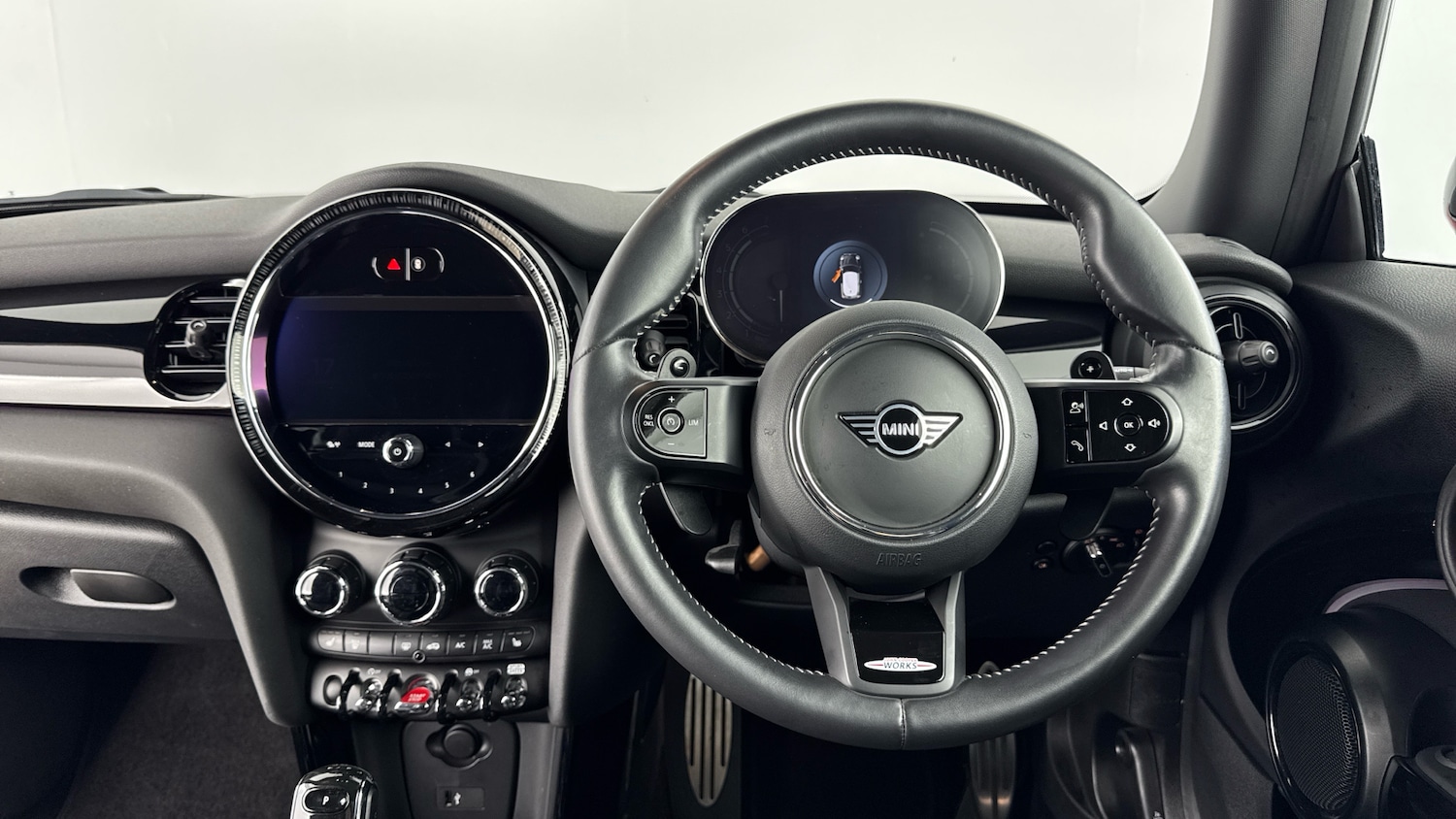 Used MINI Hatch 2023 for sale - 76643238: Photo 5