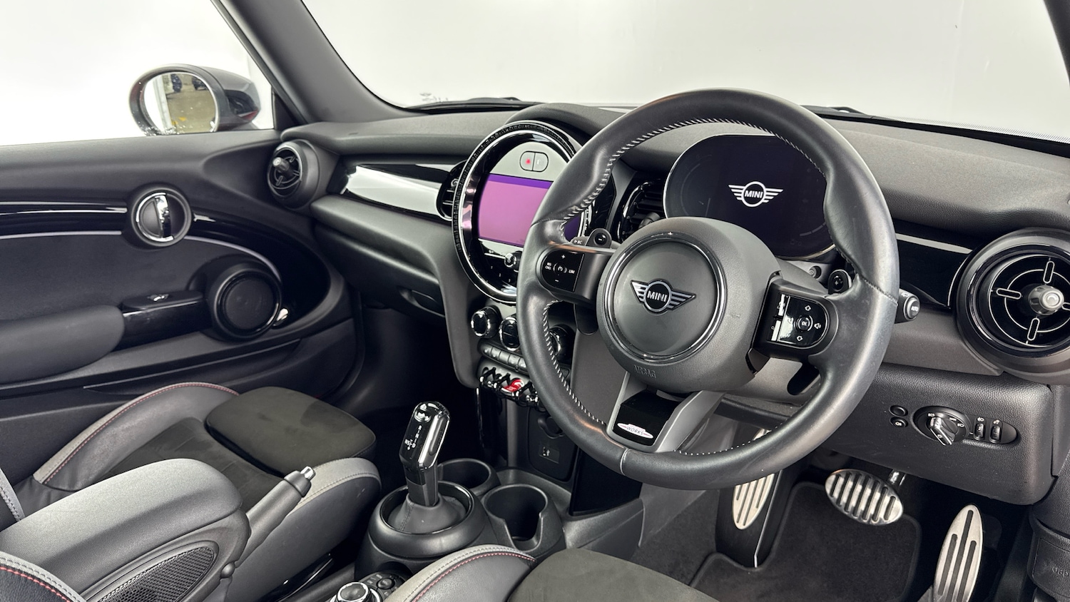 Used MINI Hatch 2023 for sale - 76643238: Photo 6