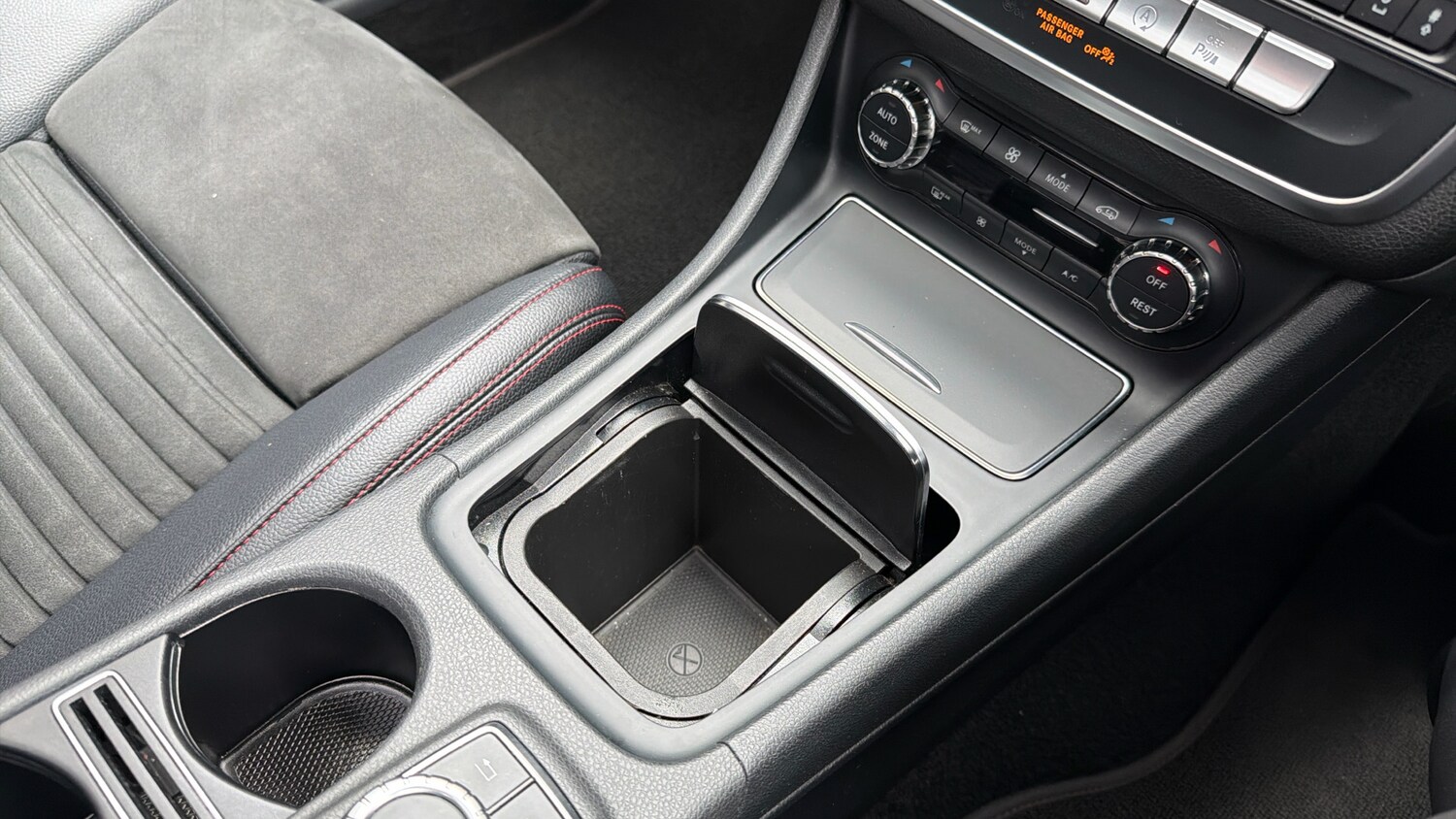 Used Mercedes-Benz CLA 2018 for sale - 78177375: Photo 10