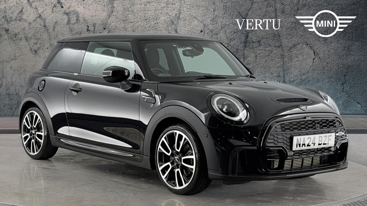 Used MINI Hatch 2024 for sale - 76706255: Photo 1