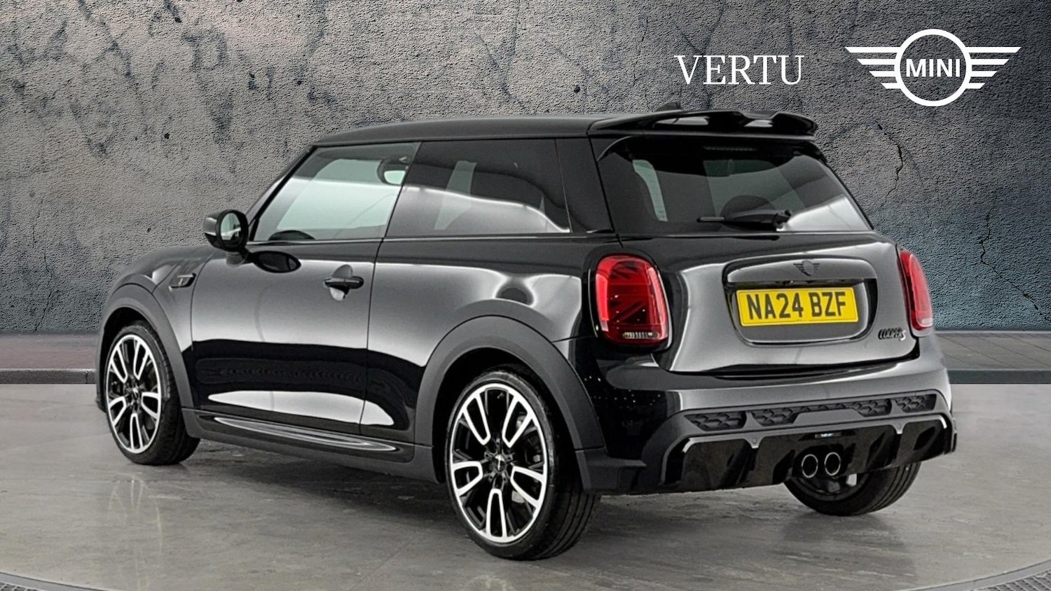 Used MINI Hatch 2024 for sale - 76706255: Photo 2