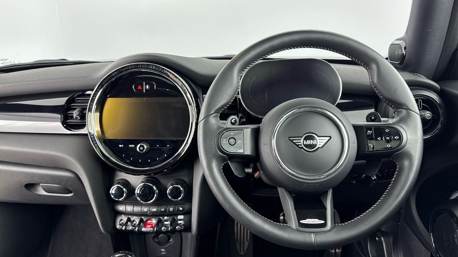 Used MINI Hatch 2024 for sale - 76706255: Photo 5