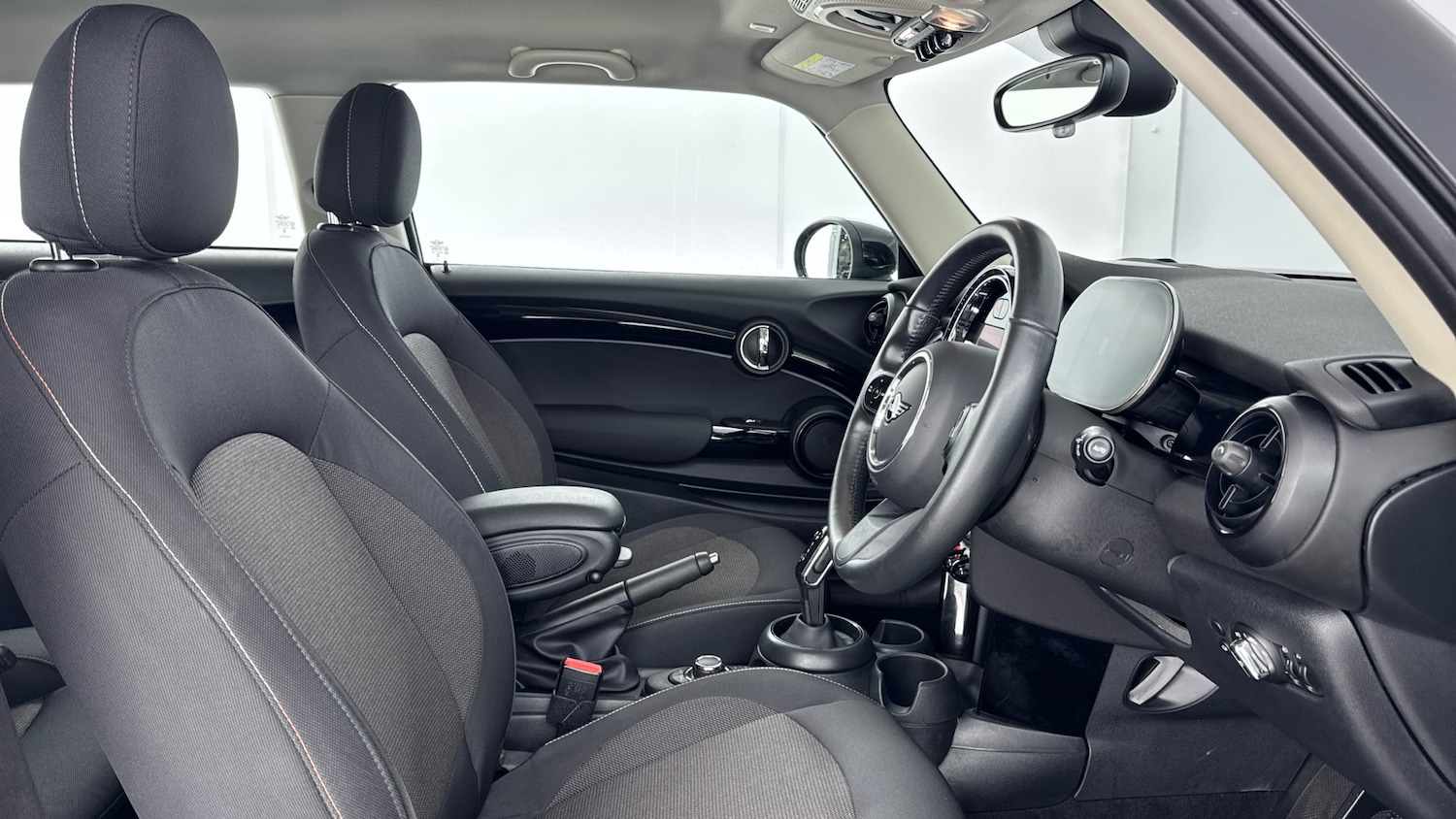 Used MINI Hatch 2023 for sale - 76532567: Photo 11