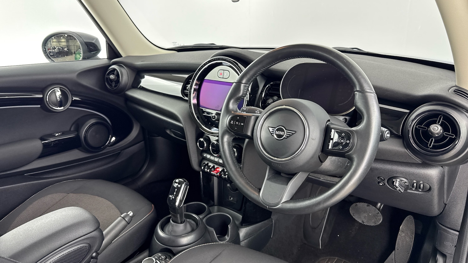 Used MINI Hatch 2023 for sale - 76532567: Photo 6