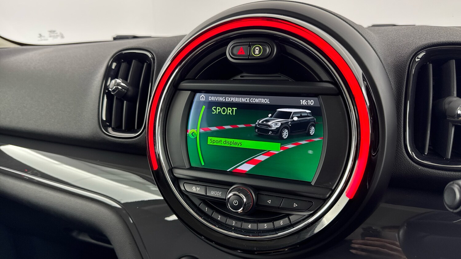 Used MINI Countryman 2018 for sale - 76818697: Photo 33