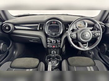 Used MINI Hatch 2018 for sale - 78873934: Photo