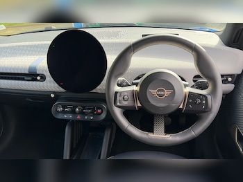 Used MINI Cooper 2024 for sale - 78613986: Photo