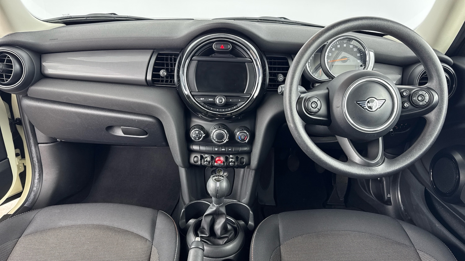 Used MINI Hatch 2020 for sale - 78108156: Photo 4