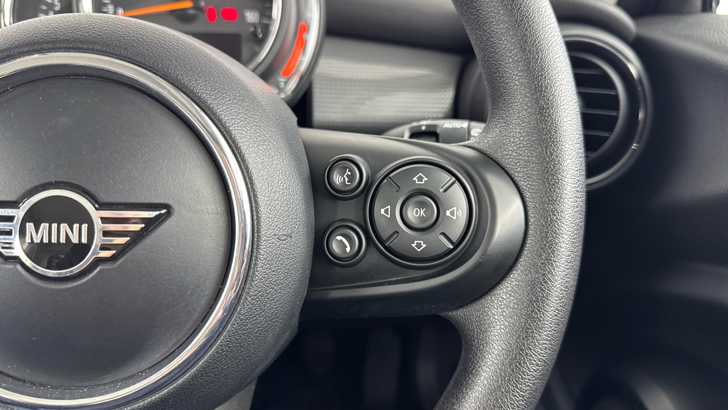 Used MINI Hatch 2020 for sale - 77703066: Photo 18