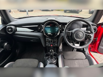 Used MINI Hatch 2023 for sale - 78649323: Photo