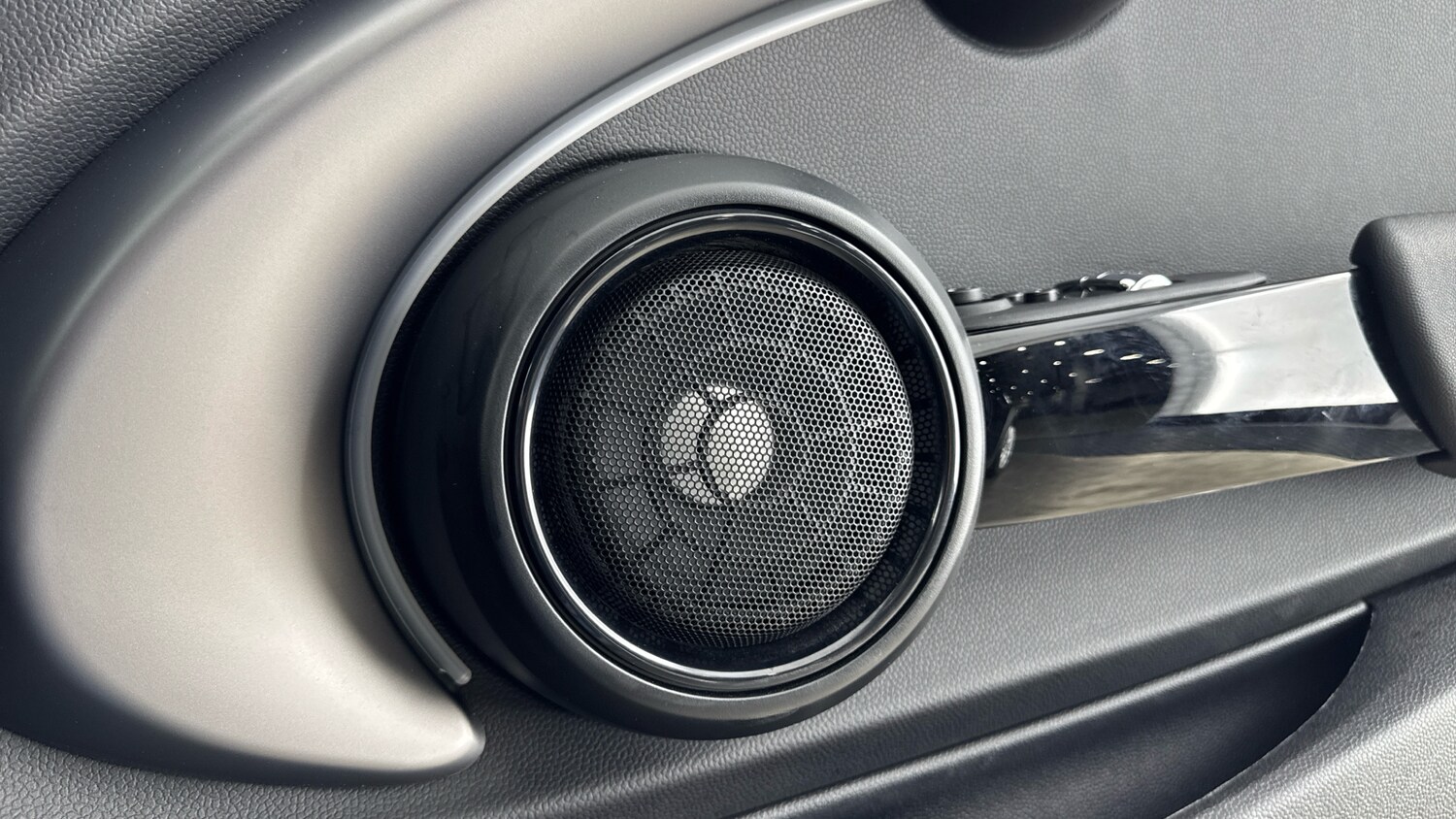 Used MINI Hatch 2023 for sale - 76599892: Photo 30