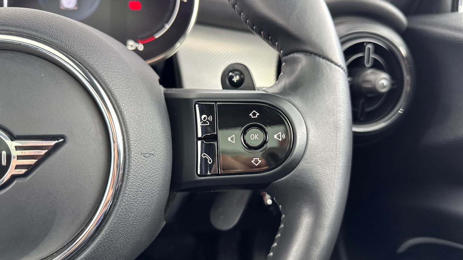 Used MINI Hatch 2023 for sale - 76599892: Photo 33