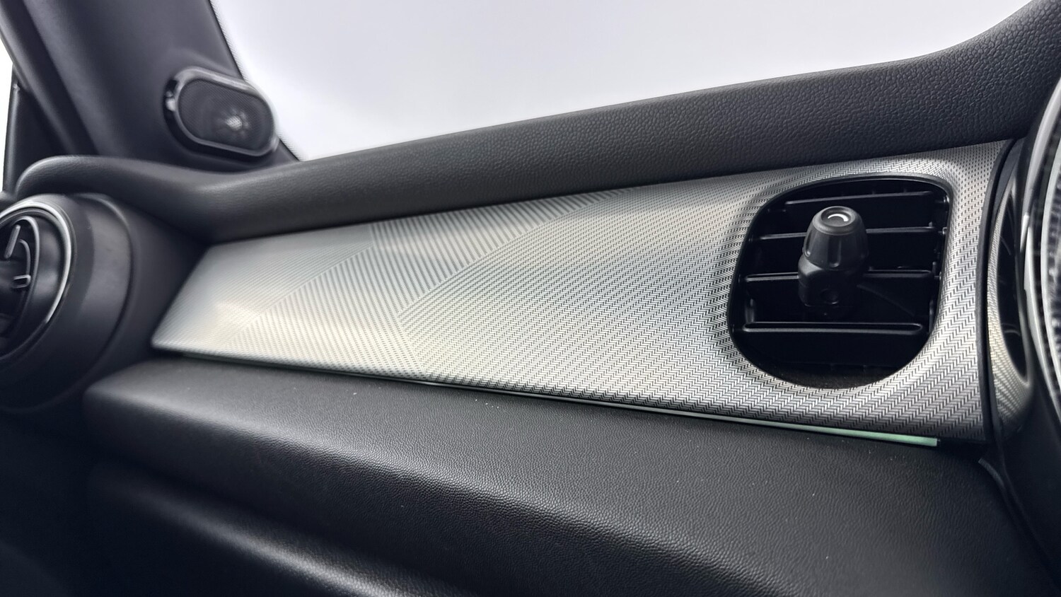 Used MINI Hatch 2023 for sale - 76599892: Photo 34