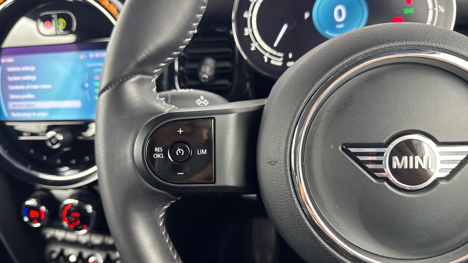 Used MINI Hatch 2023 for sale - 77965665: Photo 17