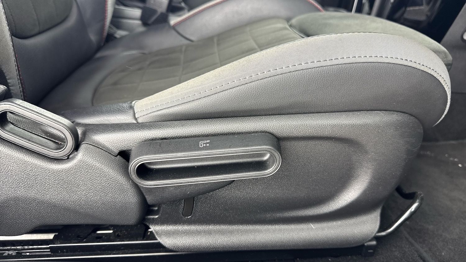 Used MINI Hatch 2023 for sale - 77965665: Photo 31