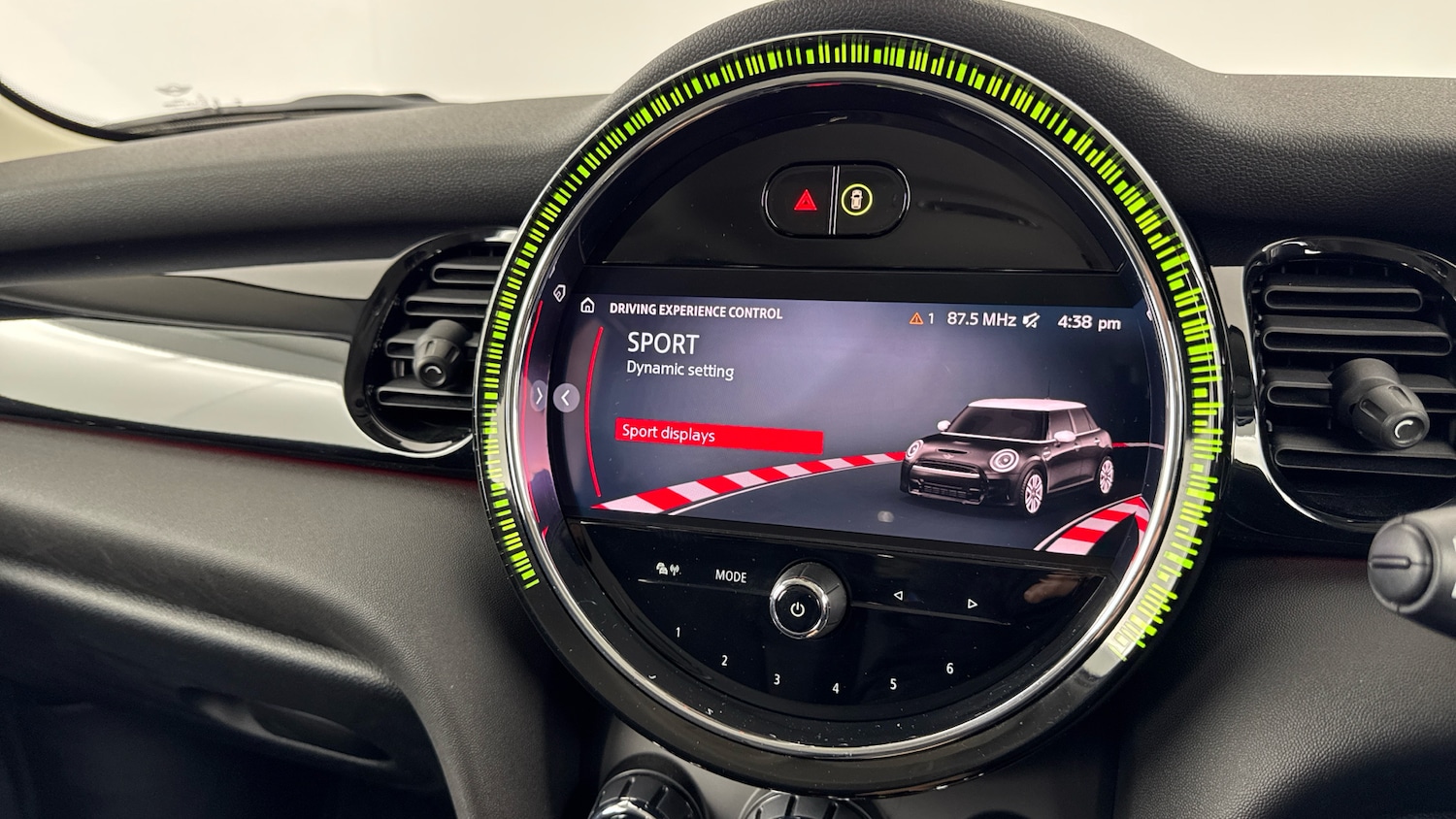 Used MINI Hatch 2023 for sale - 76545191: Photo 33