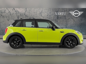 Used MINI Hatch 2023 for sale - 76545191: Photo