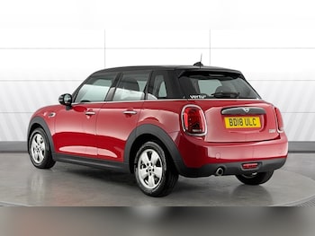 Used MINI Hatch 2018 for sale - 79527312: Photo