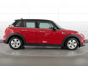 Used MINI Hatch 2018 for sale - 79527312: Photo