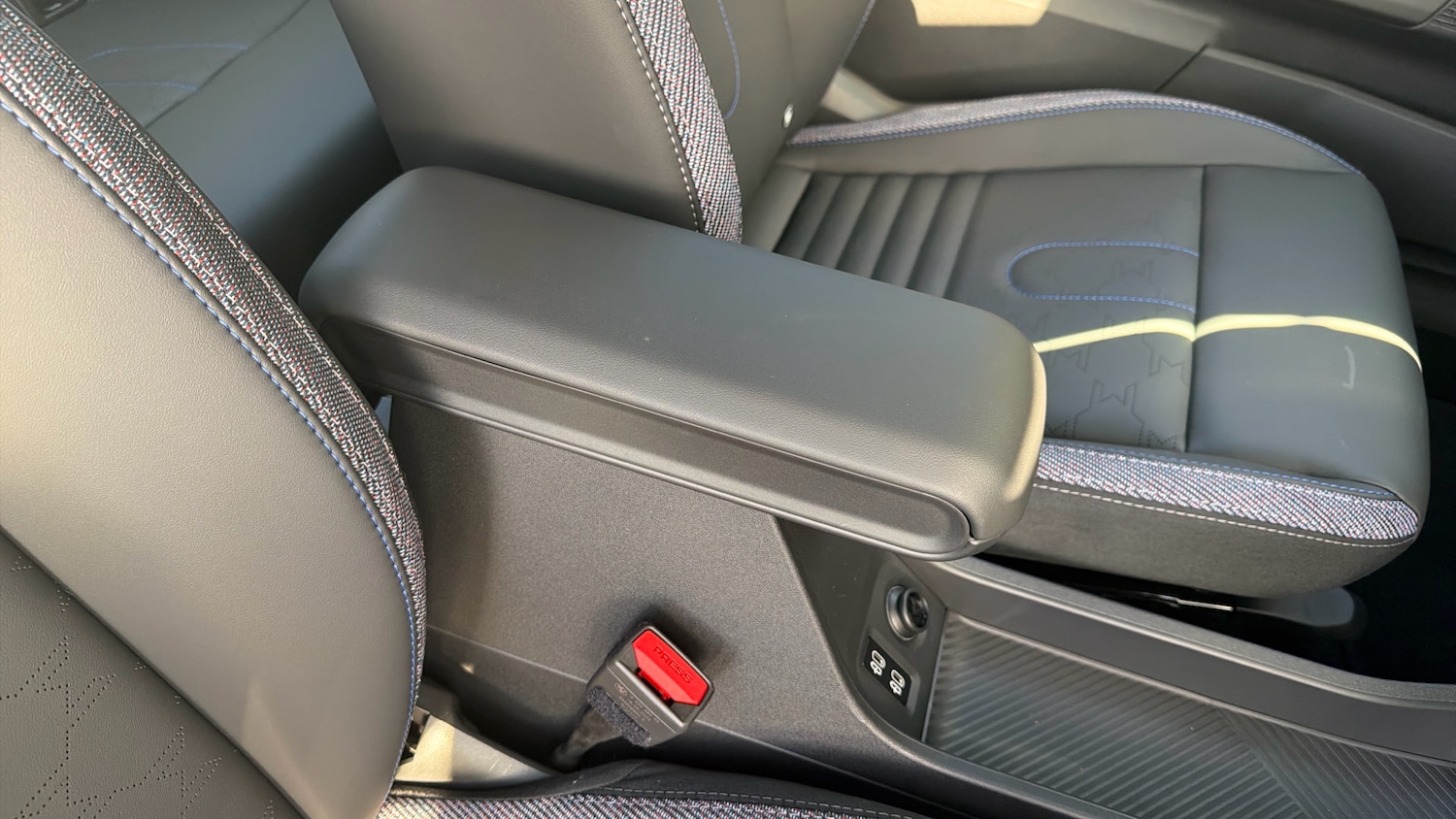 Used MINI Cooper 2025 for sale - 77898760: Photo 29