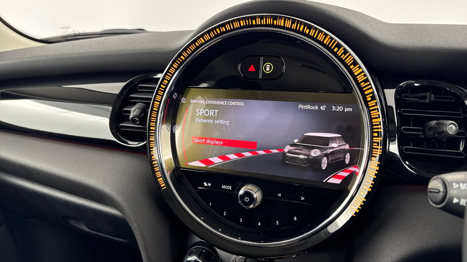 Used MINI Hatch 2023 for sale - 77703065: Photo 33