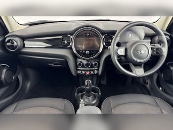 Used MINI Hatch 2023 for sale - 77703065: Photo