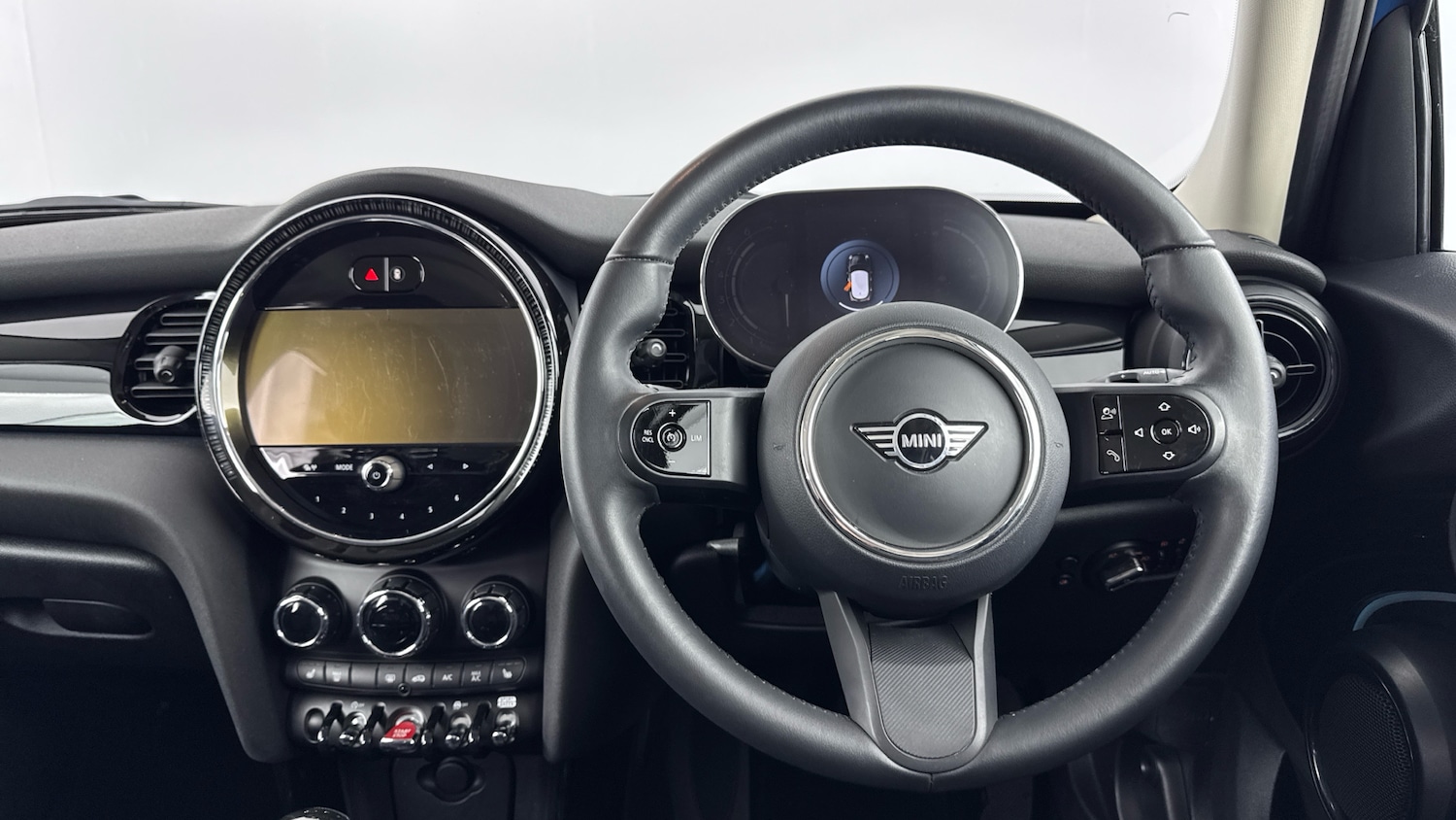 Used MINI Hatch 2023 for sale - 77703065: Photo 5