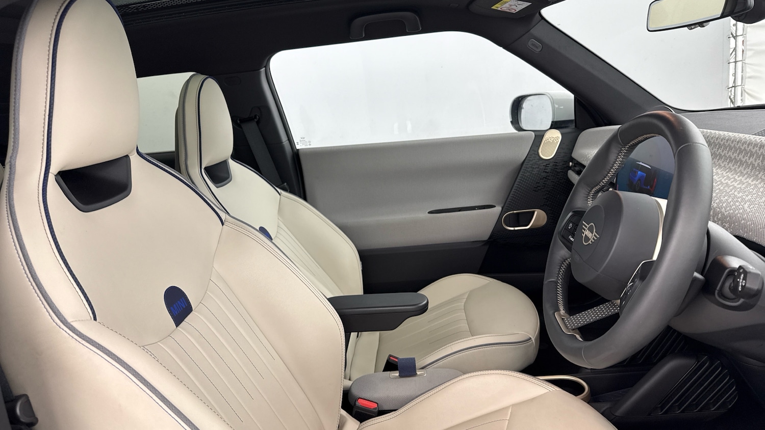 Used MINI Cooper 2024 for sale - 77961723: Photo 11