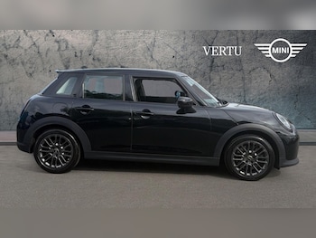 Used MINI Cooper 2024 for sale - 78814975: Photo