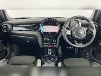 Used MINI Hatch 2022 for sale - 78540215: Photo