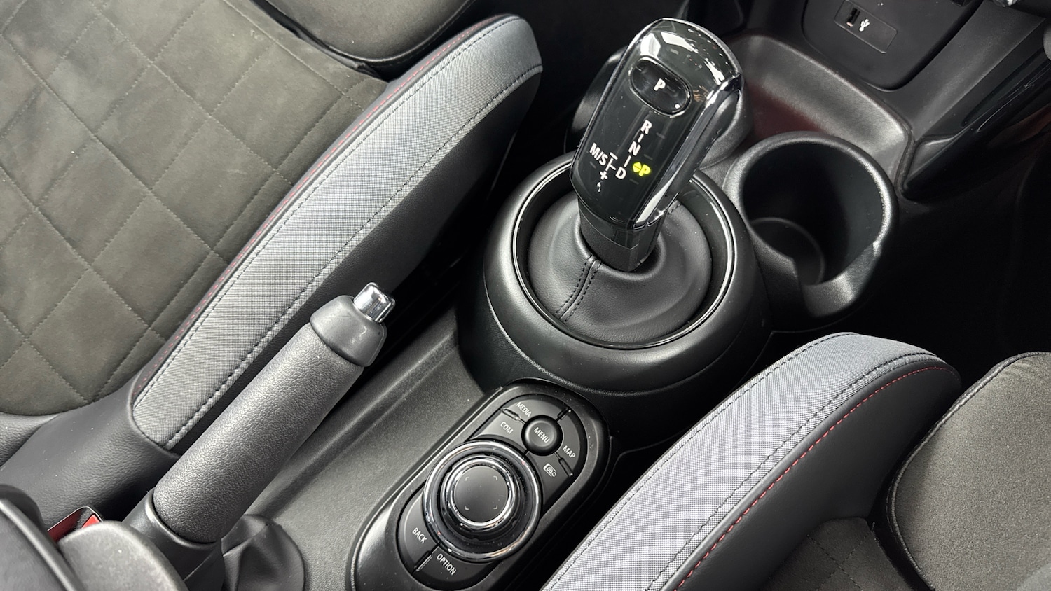 Used MINI Hatch 2024 for sale - 78108161: Photo 10