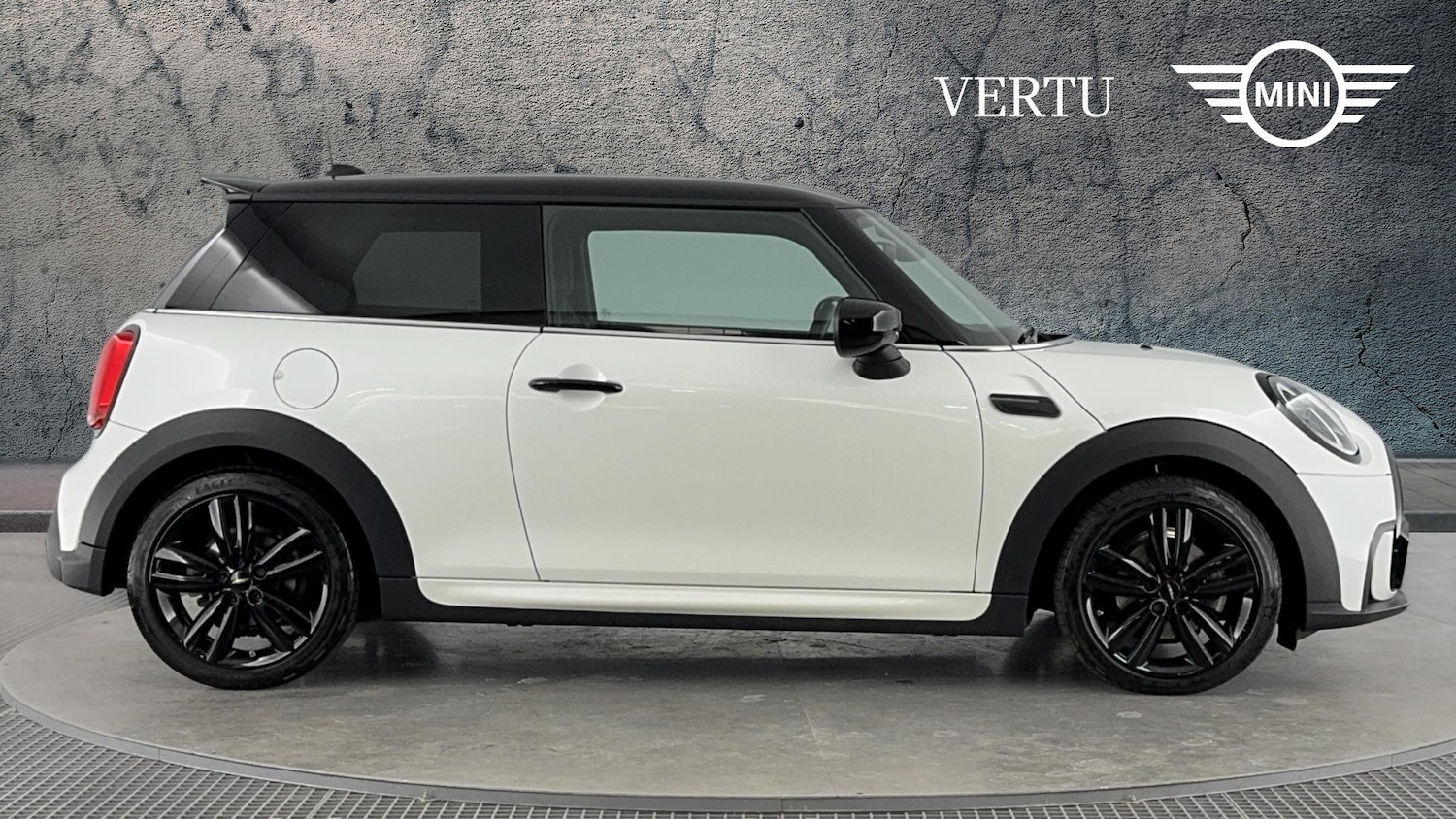 Used MINI Hatch 2024 for sale - 78108161: Photo 3