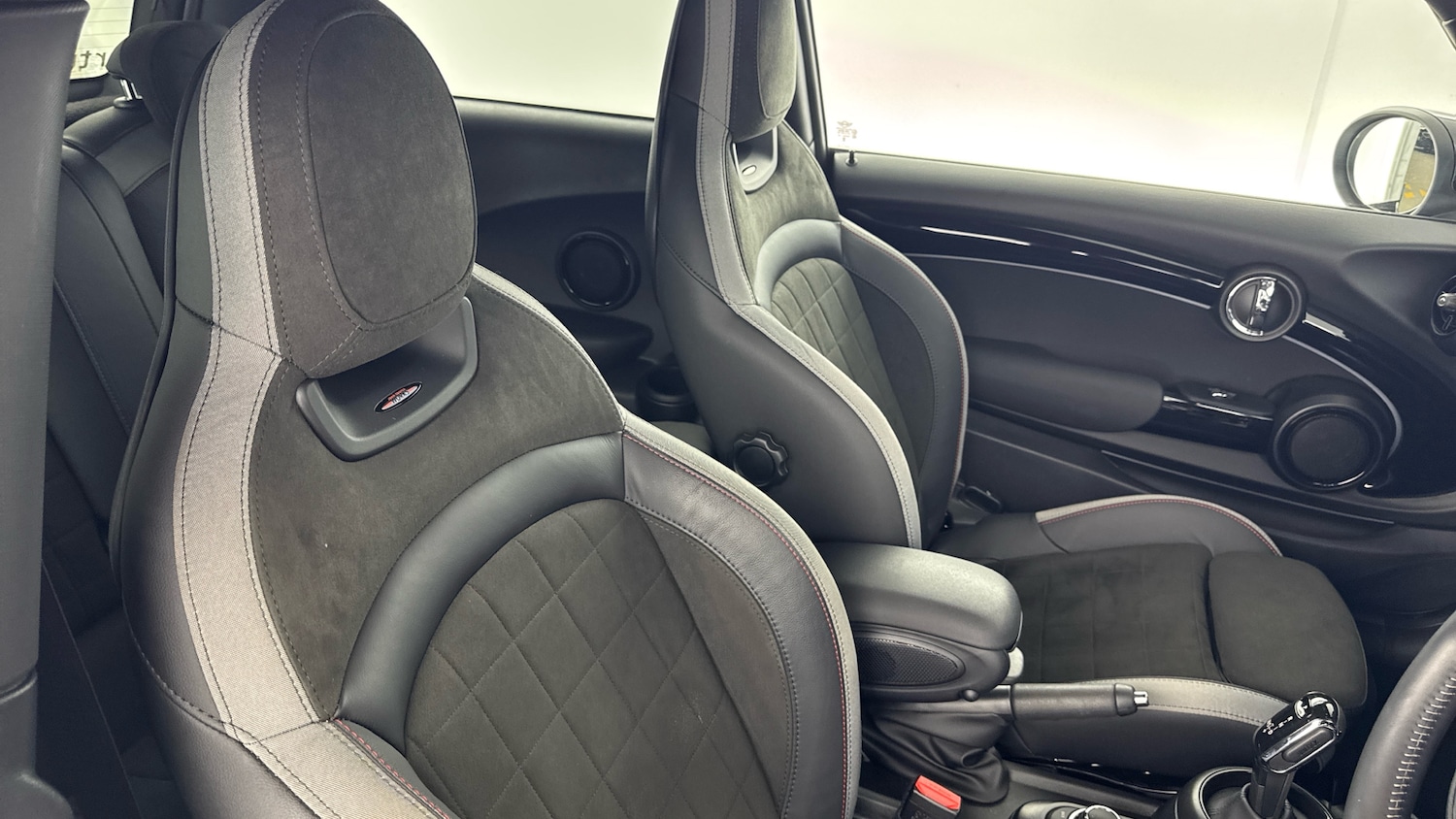 Used MINI Hatch 2024 for sale - 78108161: Photo 30