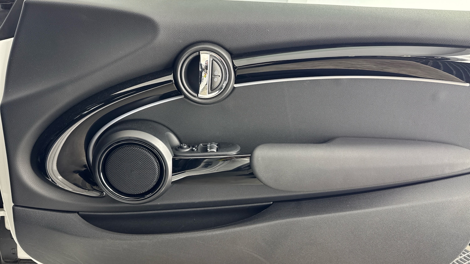 Used MINI Hatch 2024 for sale - 78108161: Photo 36