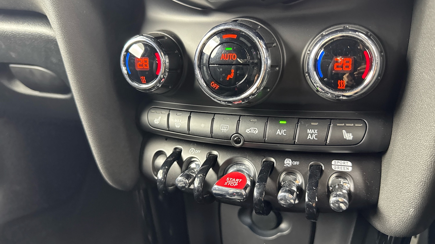 Used MINI Hatch 2024 for sale - 78108161: Photo 40