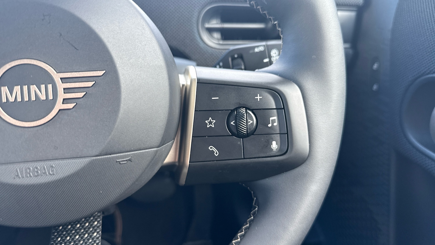 Used MINI Cooper 2025 for sale - 77918432: Photo 18