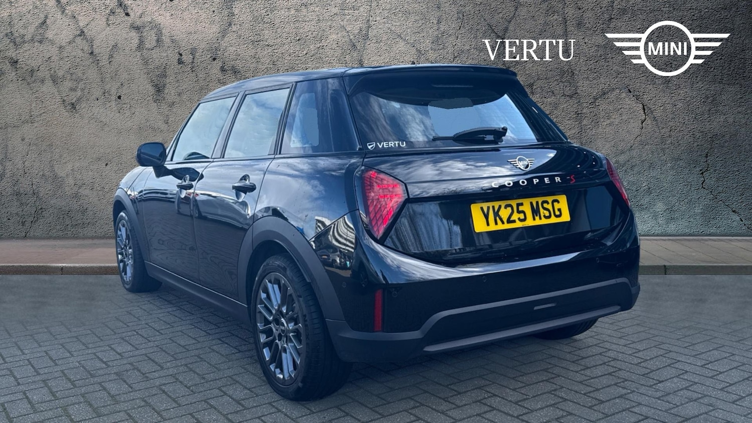 Used MINI Cooper 2025 for sale - 77918432: Photo 2