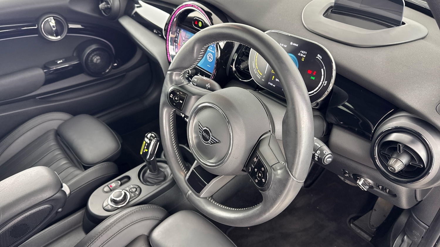 Used MINI Hatch 2023 for sale - 78067404: Photo 6